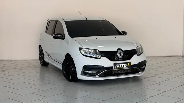 Carro Renault Sandero 2016 RS 2.0 16V (Flex)