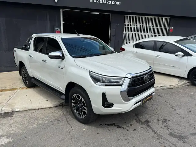 Carro Toyota Hilux Cabine Dupla 2021 SRX 2.8 TDI CD 4x4 (Aut)