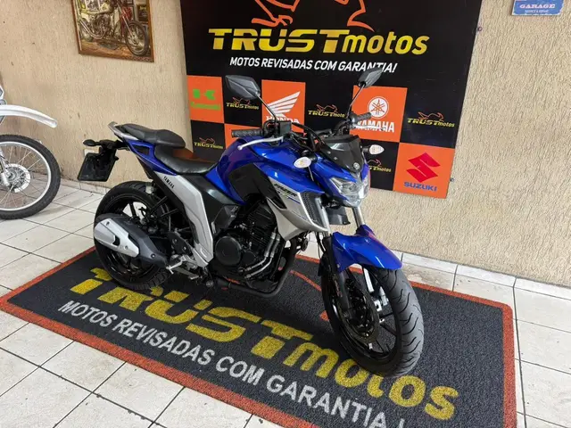 Moto Yamaha Fazer FZ25 2018 Flex