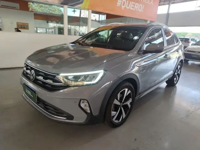 Carro Volkswagen Nivus 2023 Highline 200 TSI