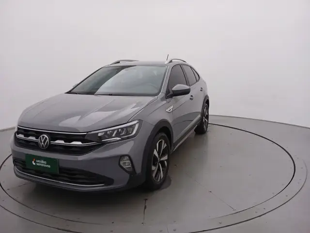 Carro Volkswagen Nivus 2024 Highline 200 TSI