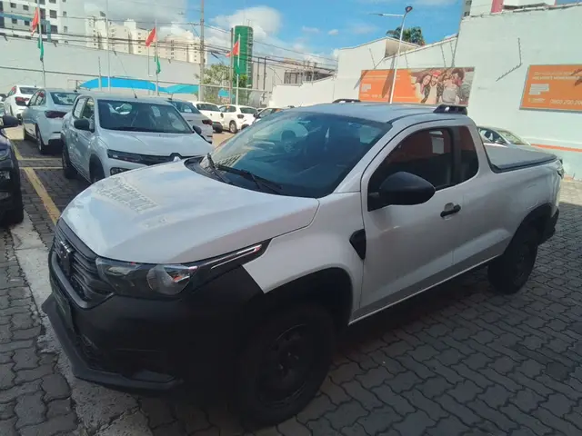 Carro Fiat Strada 2023 Endurance 1.4 Cabine Plus (Flex)