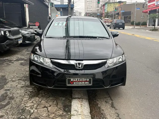 Carro Honda Civic 2011 New  LXL 1.8 16V i-VTEC (Flex)