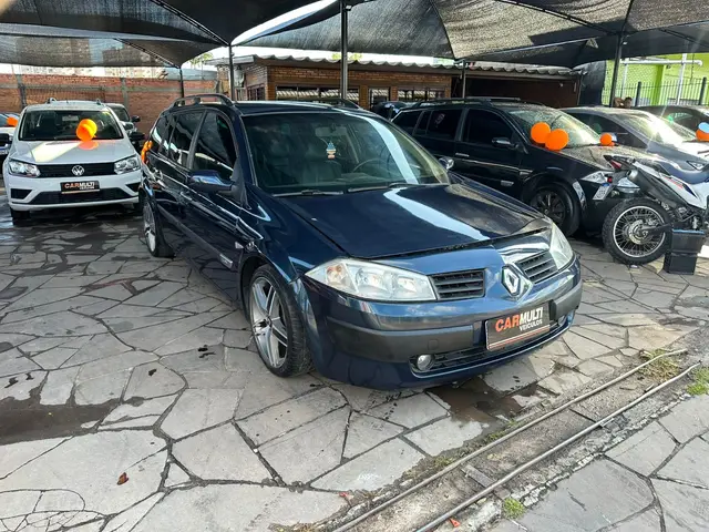 Carro Renault Megane Grand Tour 2008 Mégane Grand Tour Dynamique 1.6 16V (flex)