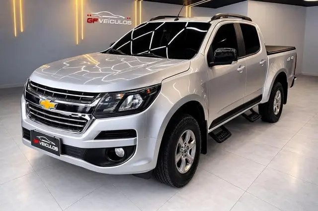 Carro Chevrolet S10 Cabine Dupla 2017 S10 2.8 CTDI LT 4WD (Cabine Dupla) (Aut)