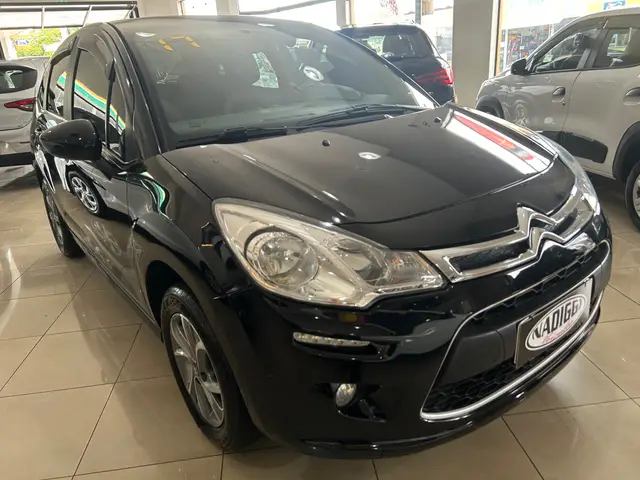 Carro Citroën C3 2017 Attraction 1.2 12V (Flex)