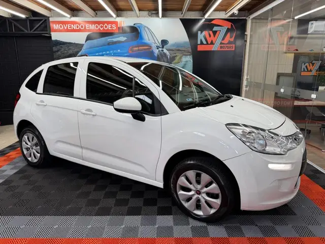 Carro Citroën C3 2018 Attraction 1.2 12V (Flex)