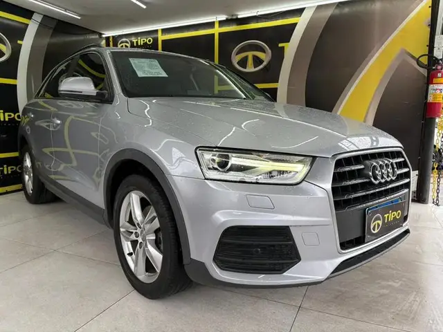 Carro Audi Q3 2017 1.4 TFSI Ambiente Plus S Tronic (Flex)