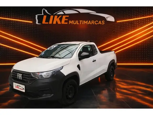 Carro Fiat Strada 2023 Endurance 1.4 Cabine Plus (Flex)