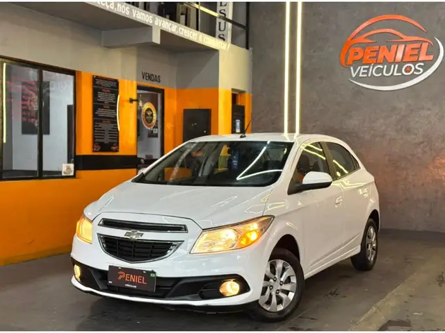 Carro Chevrolet Onix 2014 1.0 LT SPE/4
