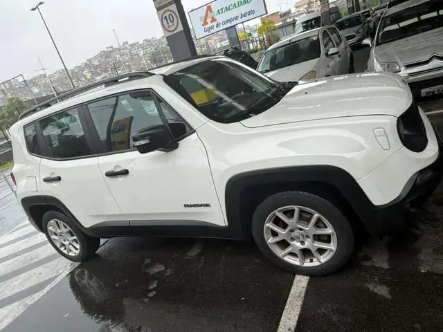 Carro Jeep Renegade 2021 Sport 1.8 4x2 (Aut) (Flex)
