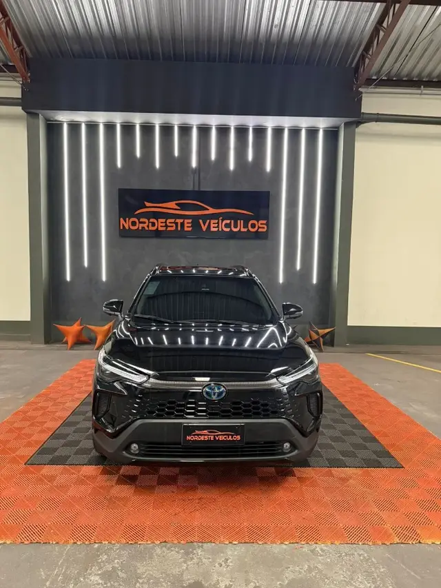 Carro Toyota Corolla Cross 2026 XRX Hybrid 1.8