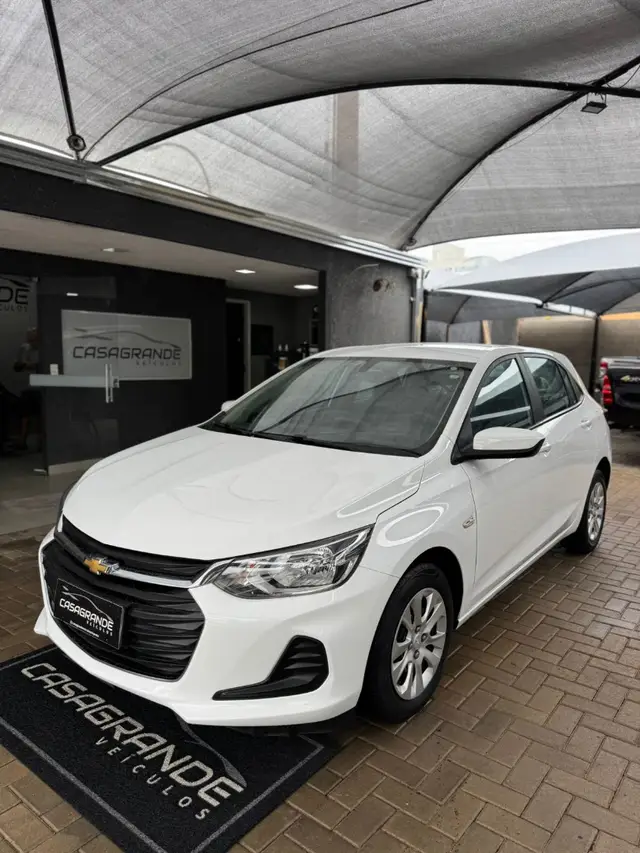 Carro Chevrolet Onix 2021 LT 1.0 II (Flex)