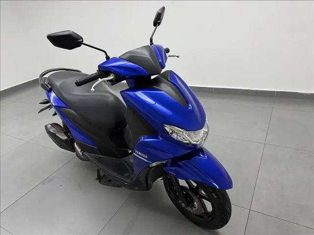 Moto Yamaha Fluo 2025 ABS
