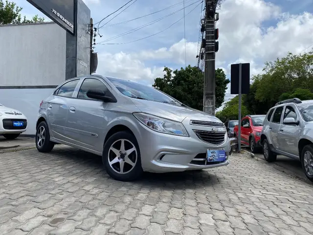 Carro Chevrolet Onix 2016 1.0 LT SPE/4