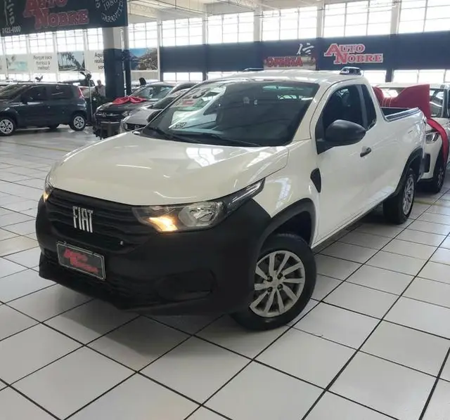 Carro Fiat Strada 2023 Endurance 1.4 Cabine Plus (Flex)