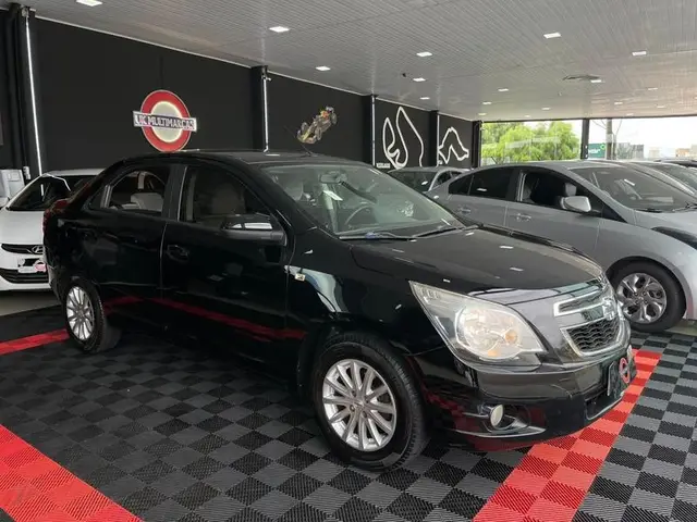 Carro Chevrolet Cobalt 2014 Advantage 1.4 8V (Flex)