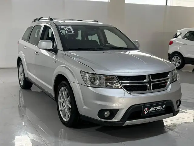 Carro Dodge Journey 2014 RT 3.6 AWD V6 Aut.