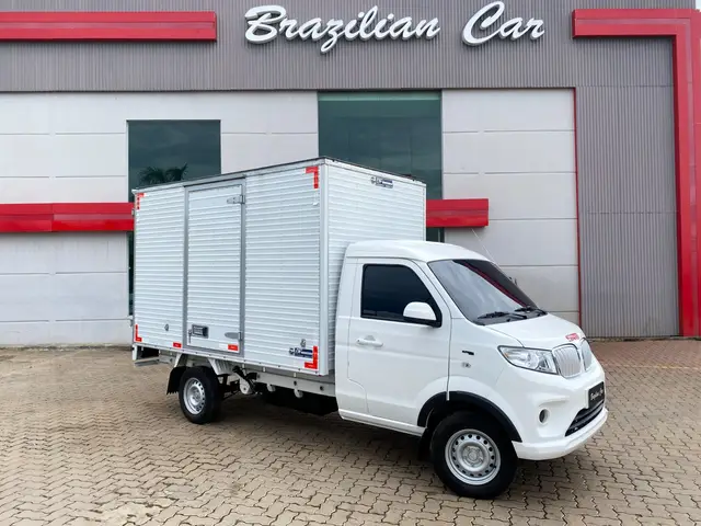 Carro Shineray TLUX 2025 1.6 CS