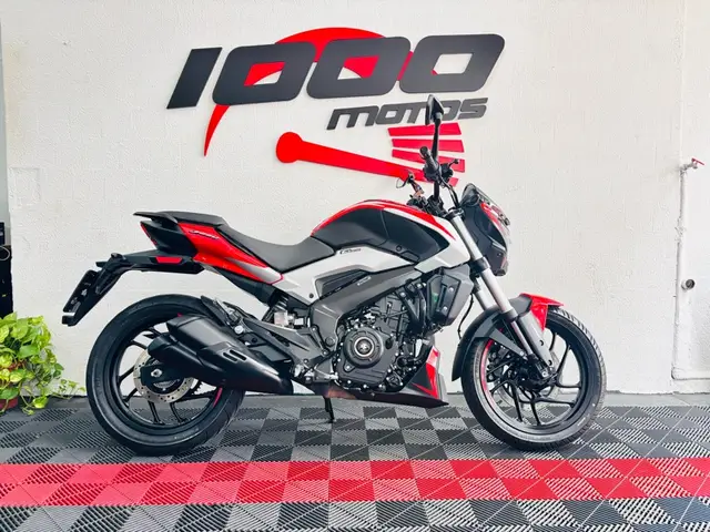 Moto Bajaj Dominar 250 2025 250