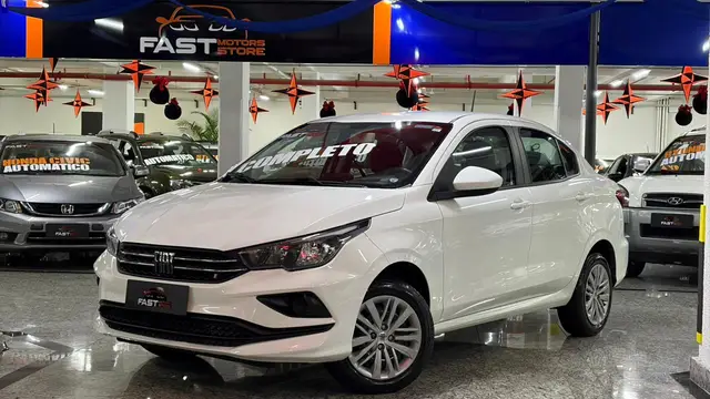 Carro Fiat Cronos 2023 Drive 1.3 (Flex) MT