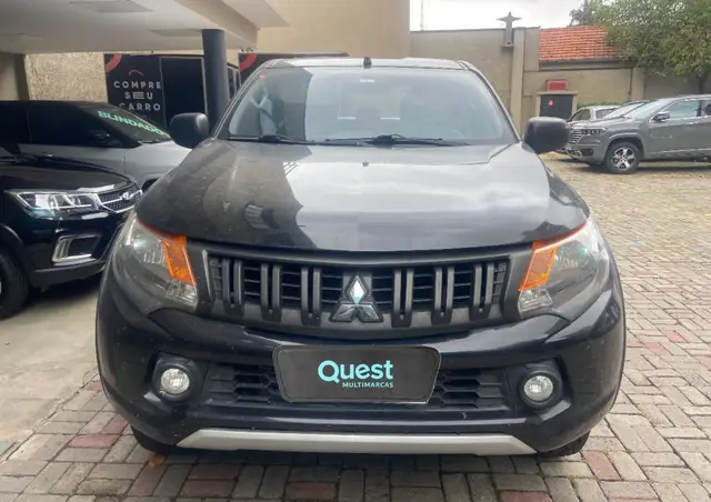 Carro Mitsubishi L200 Triton Outdoor 2023 GLX 2.4 Turbo