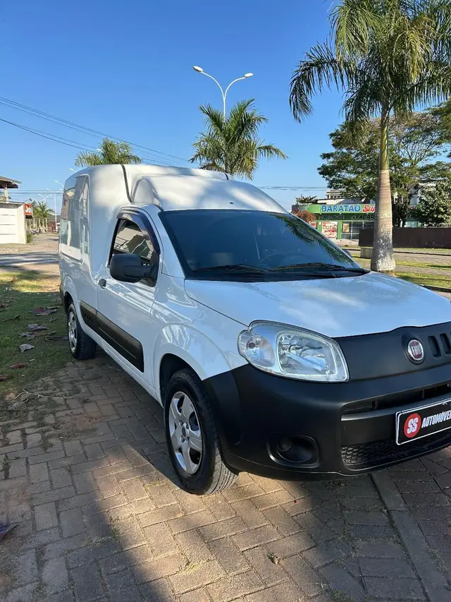 Carro Fiat Fiorino 2017 Furgão 1.4 Evo (Flex)