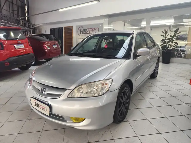 Carro Honda Civic 2005 Sedan LXL 1.7 16V (Aut)