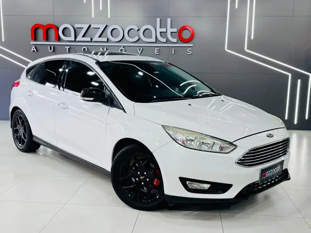 Carro Ford Focus Sedan 2016 2.0 16V/2.0 16V Flex 4p Aut.