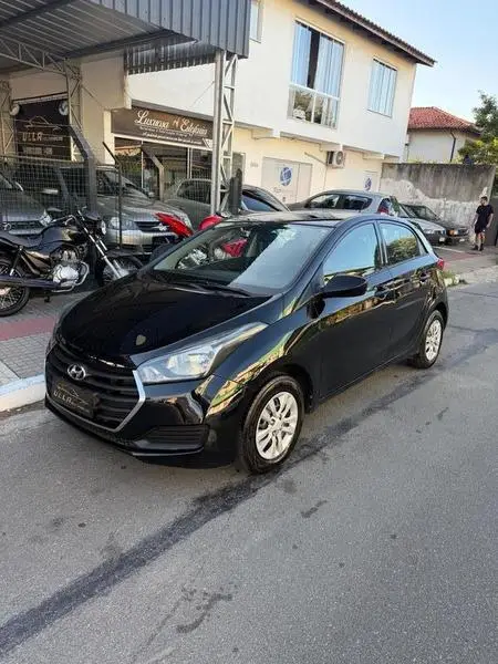 Carro Hyundai HB20 2018 1.0 Comfort Plus blueMedia (Flex)
