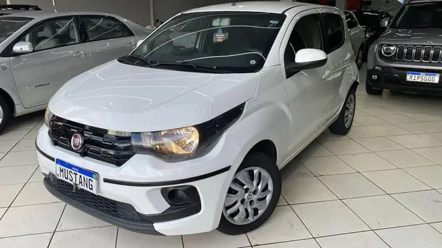 Carro Fiat Mobi 2017 Like 1.0
