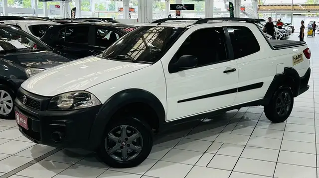 Carro Fiat Strada 2015 Working 1.4 (Flex) (Cabine Dupla)