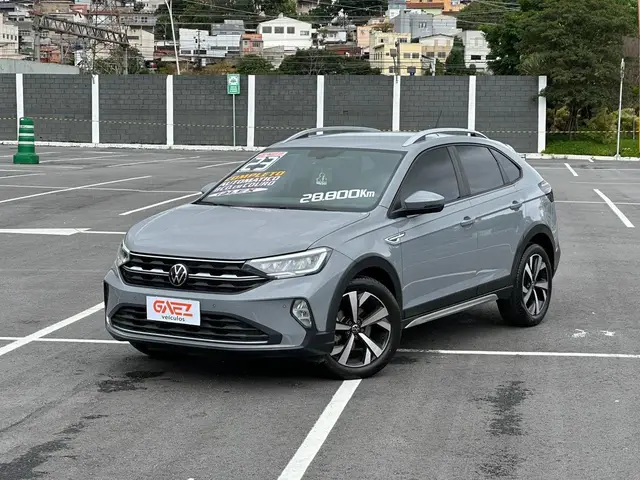 Carro Volkswagen Nivus 2023 Highline 200 TSI