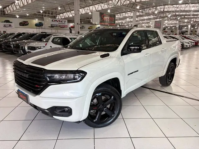 Carro Ram Rampage 2025 R/T 2.0 Turbo