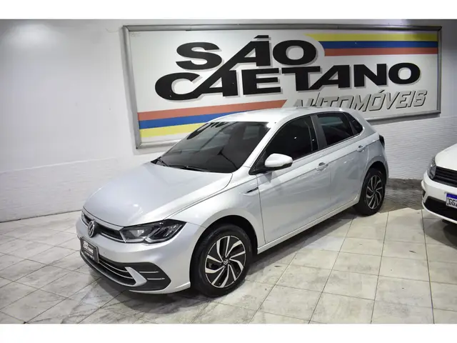 Carro Volkswagen Polo 2025 Track 1.0 Flex 12V 5p