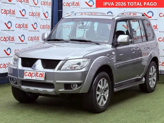 Carro Mitsubishi Pajero TR4 2015 2.0 16V 4X4 (Flex) (Aut)