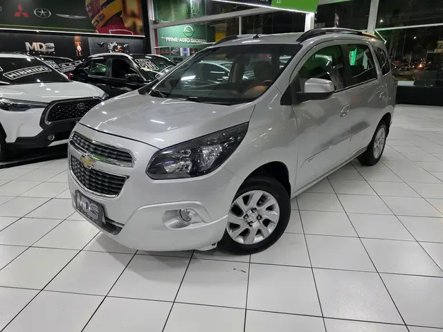 Carro Chevrolet Spin 2017 LTZ 7S 1.8 (Flex) (Aut)