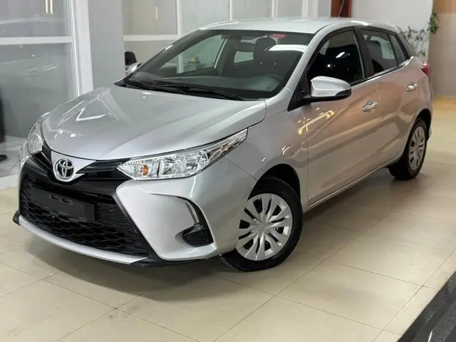 Carro Toyota Yaris 2023 XL 1.5 (Flex) (Aut)