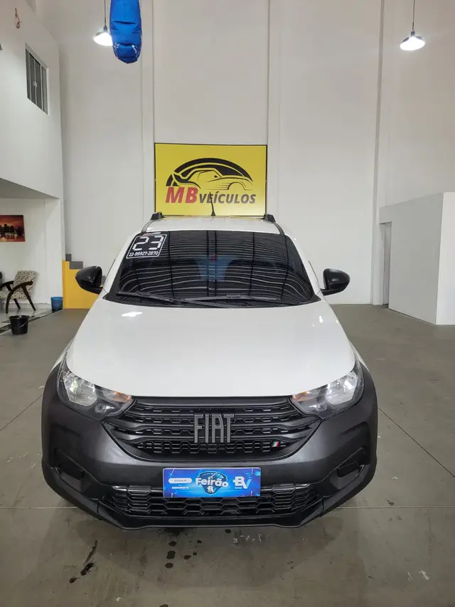 Carro Fiat Strada 2023 Endurance 1.4 Cabine Plus (Flex)