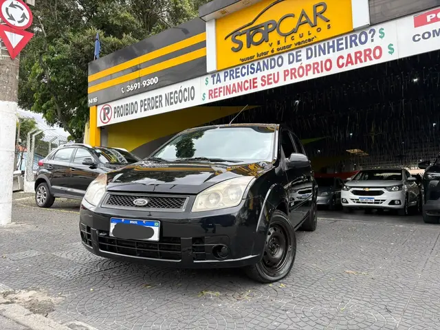 Carro Ford Fiesta Hatch 2009 Class 1.0 (Flex)