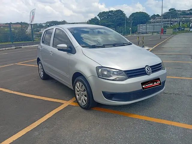 Carro Volkswagen Fox 2011 1.6 8V (Flex)