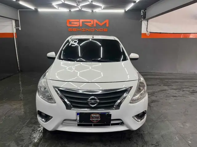 Carro Nissan Versa 2019 1.0 12V (Flex)