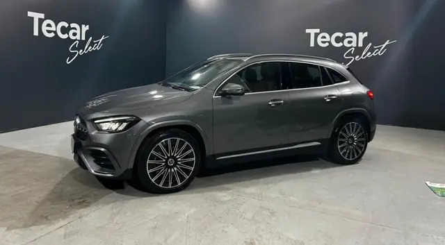 Carro Mercedes-Benz GLA 200 2022 AMG Line 1.3 16V TB Aut.
