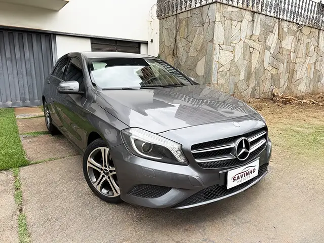 Carro Mercedes-Benz Classe A  2015 200 Style 1.6 DCT Turbo