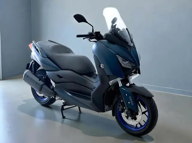 Moto Yamaha XMax 2024 ABS