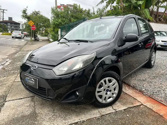 Carro Ford Fiesta Hatch 2013 Rocam 1.0 (Flex)