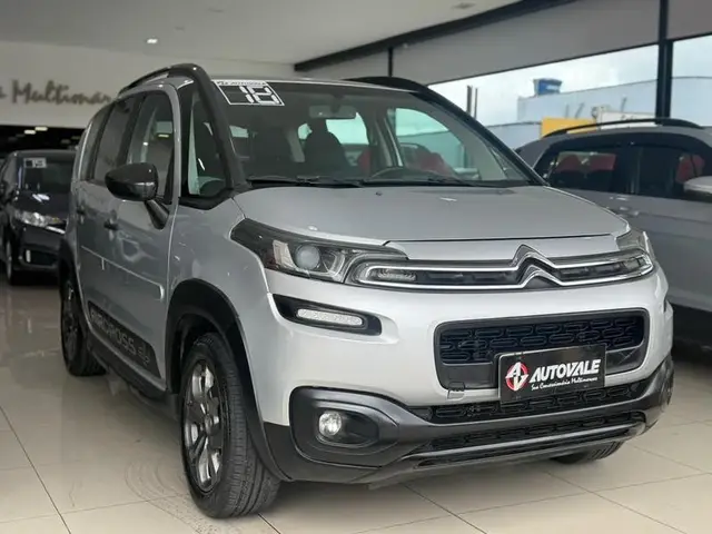 Carro Citroën Aircross 2018 1.6 16V Live (Flex)