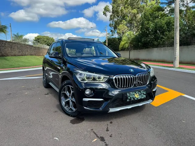 Carro BMW X1 2018 2.0 sDrive20i X-Line ActiveFlex