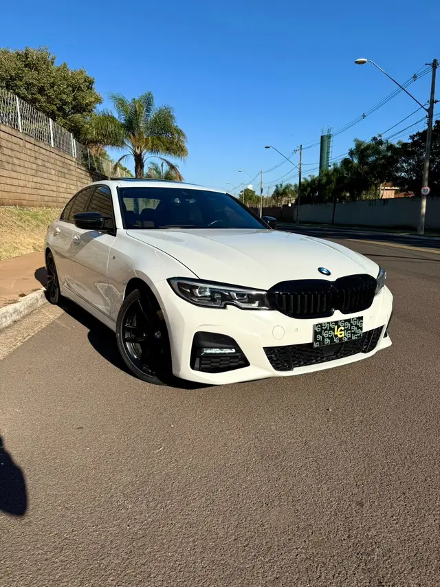 Carro BMW 330i 2020 2.0 M Sport AT