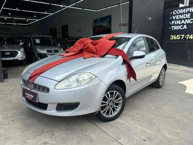 Carro Fiat Bravo 2011 Essence 1.8 16V (Flex)